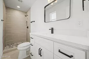 1819 W Morten Ave, Phoenix, AZ 85021 - Photo 31