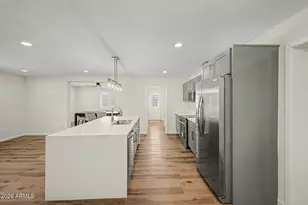 1819 W Morten Ave, Phoenix, AZ 85021 - Photo 15