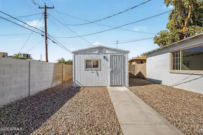 4620 N 53rd Avenue, Phoenix, AZ 85031 - Photo 33