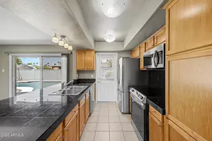 1304 E Dunbar Dr, Tempe, AZ 85282 - Photo 7
