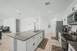 18225 N San Juan St, Maricopa, AZ 85138 - Photo 9