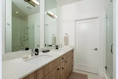 3150 E Glenrosa Avenue #2, Phoenix, AZ 85016 - Photo 17