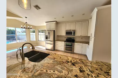 15013 S 46th Place, Phoenix, AZ 85044 - Photo 5