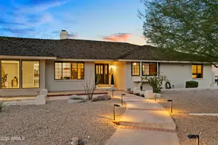 11645 S Tusayan Ct, Phoenix, AZ 85044 - Photo 7