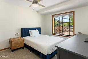 11645 S Tusayan Ct, Phoenix, AZ 85044 - Photo 33