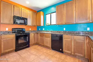 1219 Marchbanks Dr, Sierra Vista, AZ 85635 - Photo 13