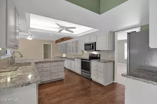 17424 N Lindgren Ave, Sun City, AZ 85373 - Photo 13
