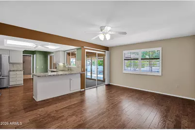17424 N Lindgren Avenue, Sun City, AZ 85373 - Photo 15