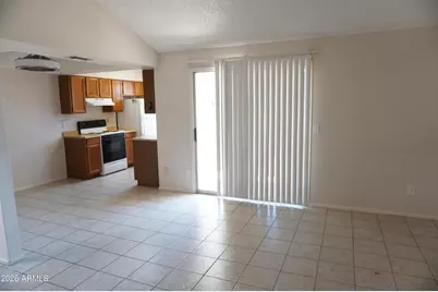 10610 S 48th Street #2015, Phoenix, AZ 85044 - Photo 5
