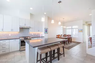 1717 E Morten Ave, Phoenix, AZ 85020 - Photo 1