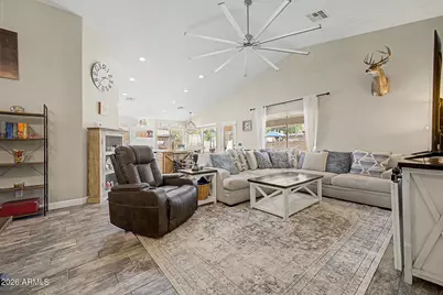 8013 W Cordes Road, Phoenix, AZ 85043 - Photo 9