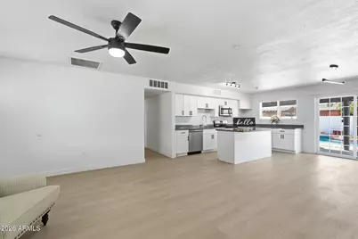 1343 W 7th Avenue, Mesa, AZ 85202 - Photo 5