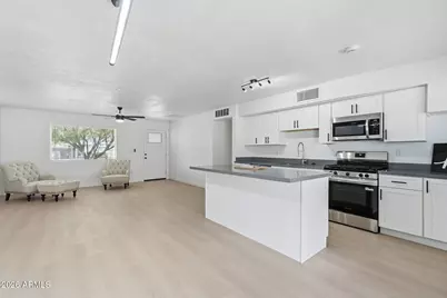 1343 W 7th Avenue, Mesa, AZ 85202 - Photo 9