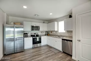 3540 N Mateo Dr, Eloy, AZ 85131 - Photo 9