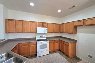 609 W Rio Vista Ln, Avondale, AZ 85323 - Photo 5