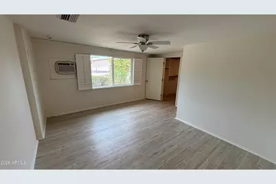 10606 W Oakmont Drive, Sun City, AZ 85351 - Photo 9