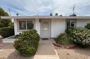 10606 W Oakmont Dr, Sun City, AZ 85351 - Photo 1