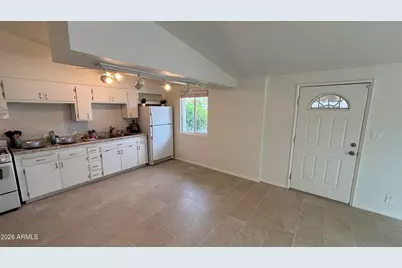 10606 W Oakmont Drive, Sun City, AZ 85351 - Photo 5