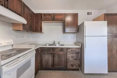 15605 N 29th Street #Apt 6, Phoenix, AZ 85032 - Photo 1