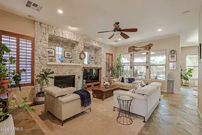 18487 W Desert View Lane, Goodyear, AZ 85338 - Photo 13