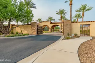 30927 N 117th Dr, Peoria, AZ 85383 - Photo 155