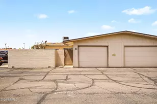 10737 W Santa Fe Dr, Sun City, AZ 85351 - Photo 21