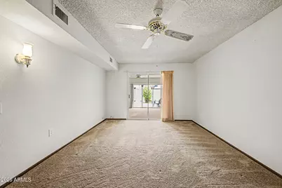 10737 W Santa Fe Drive, Sun City, AZ 85351 - Photo 15