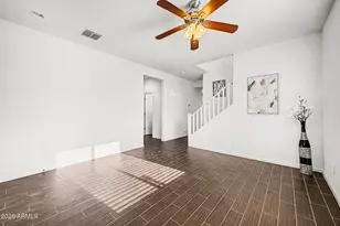 879 E Aberdeen Dr, Gilbert, AZ 85298 - Photo 9