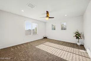 879 E Aberdeen Dr, Gilbert, AZ 85298 - Photo 27