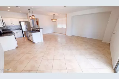 15363 W Pershing Street, Surprise, AZ 85379 - Photo 9