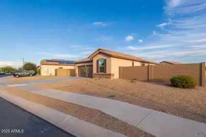 16833 W Moreland Street, Goodyear, AZ 85338 - Photo 3