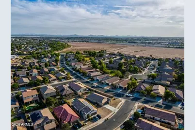 16833 W Moreland Street, Goodyear, AZ 85338 - Photo 45