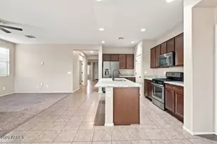 16833 W Moreland St, Goodyear, AZ 85338 - Photo 7