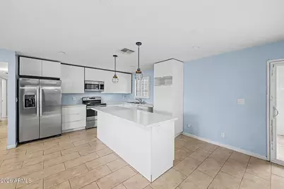 5326 N 82nd Street, Scottsdale, AZ 85250 - Photo 11