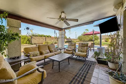 7532 W Villa Theresa Drive, Glendale, AZ 85308 - Photo 5