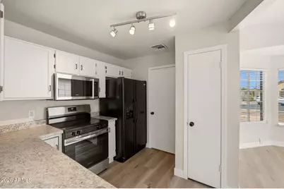 15033 W Heritage Oak Way, Surprise, AZ 85374 - Photo 15