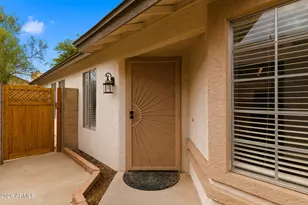 15033 W Heritage Oak Way, Surprise, AZ 85374 - Photo 5