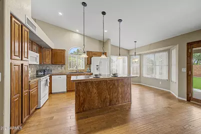 2156 S Raven Circle, Mesa, AZ 85209 - Photo 33