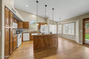 2156 S Raven Cir, Mesa, AZ 85209 - Photo 33