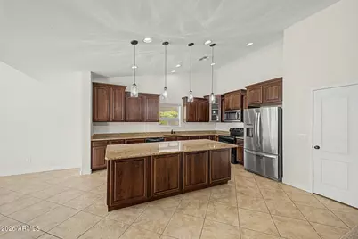 4017 E Hashknife Road, Phoenix, AZ 85050 - Photo 13