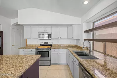 12626 W Marshall Avenue, Litchfield Park, AZ 85340 - Photo 7