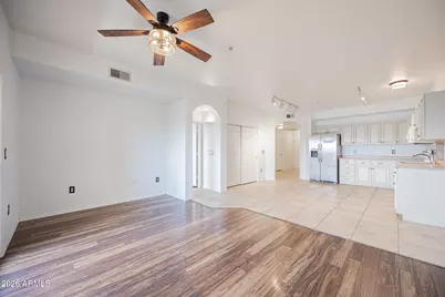 920 E Devonshire Avenue #4003, Phoenix, AZ 85014 - Photo 3