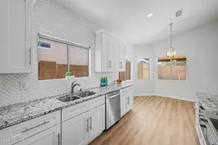 1401 E Malapai Dr, Phoenix, AZ 85020 - Photo 5