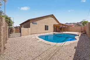1401 E Malapai Dr, Phoenix, AZ 85020 - Photo 9