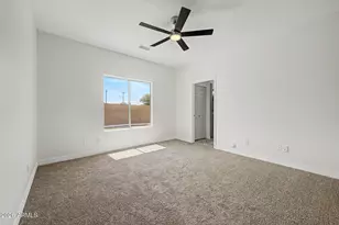 1401 E Malapai Dr, Phoenix, AZ 85020 - Photo 15
