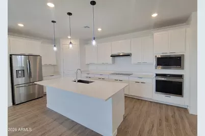2152 W Rutledge Avenue, Apache Junction, AZ 85120 - Photo 7