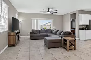 37008 N Hinterwald Wy, San Tan Valley, AZ 85143 - Photo 11