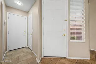 111 E Cottonwood Ln, Phoenix, AZ 85048 - Photo 5