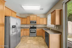 111 E Cottonwood Ln, Phoenix, AZ 85048 - Photo 15