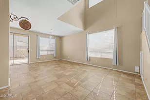 111 E Cottonwood Ln, Phoenix, AZ 85048 - Photo 11